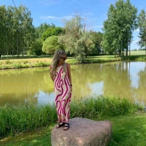 Mango blogger favorite printed halter neck flowy dress - Picture 6 of 11